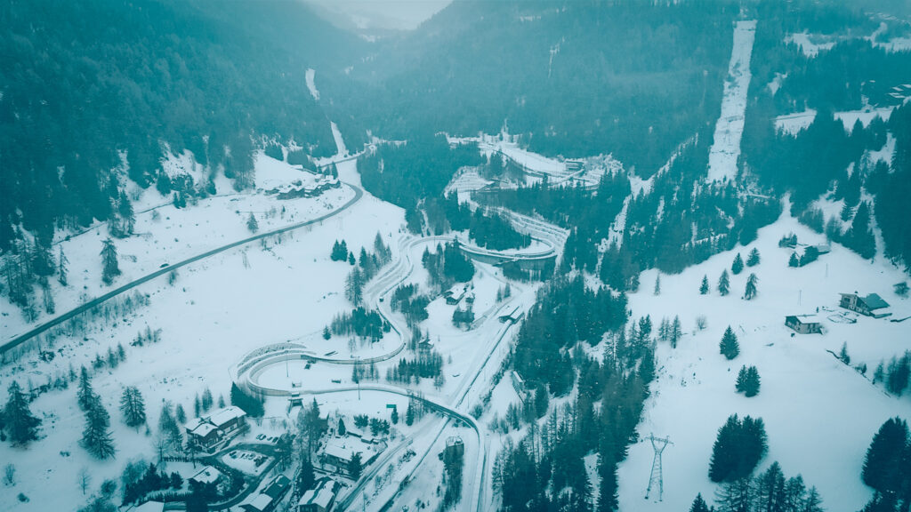 Les 19 virages de la piste de bob !